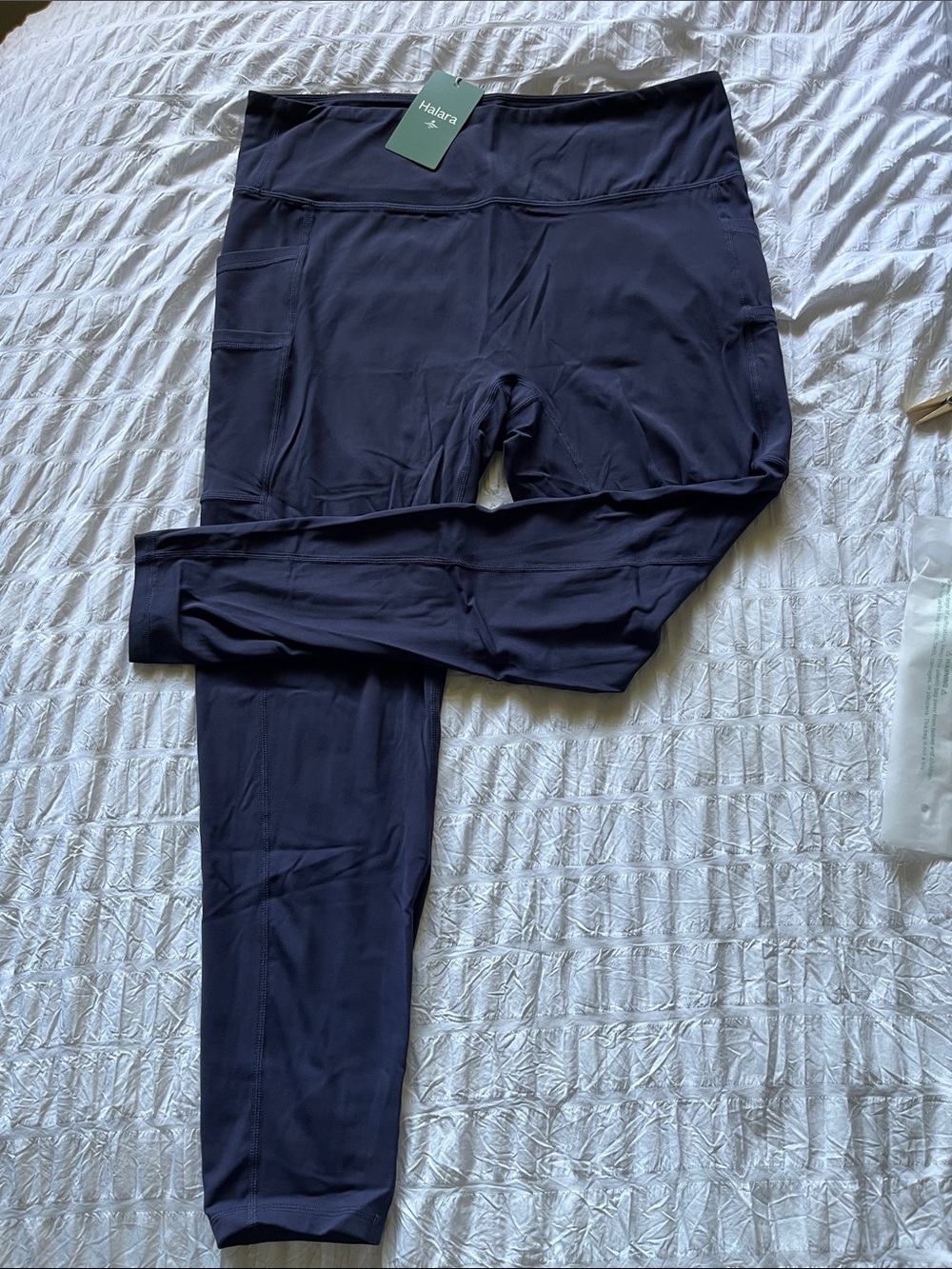 HALARA Navy Performance Leggings with Dual Side Pocket 24” inseam